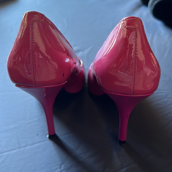 BCBG mauve heel size 7.5 - Picture 3 of 5